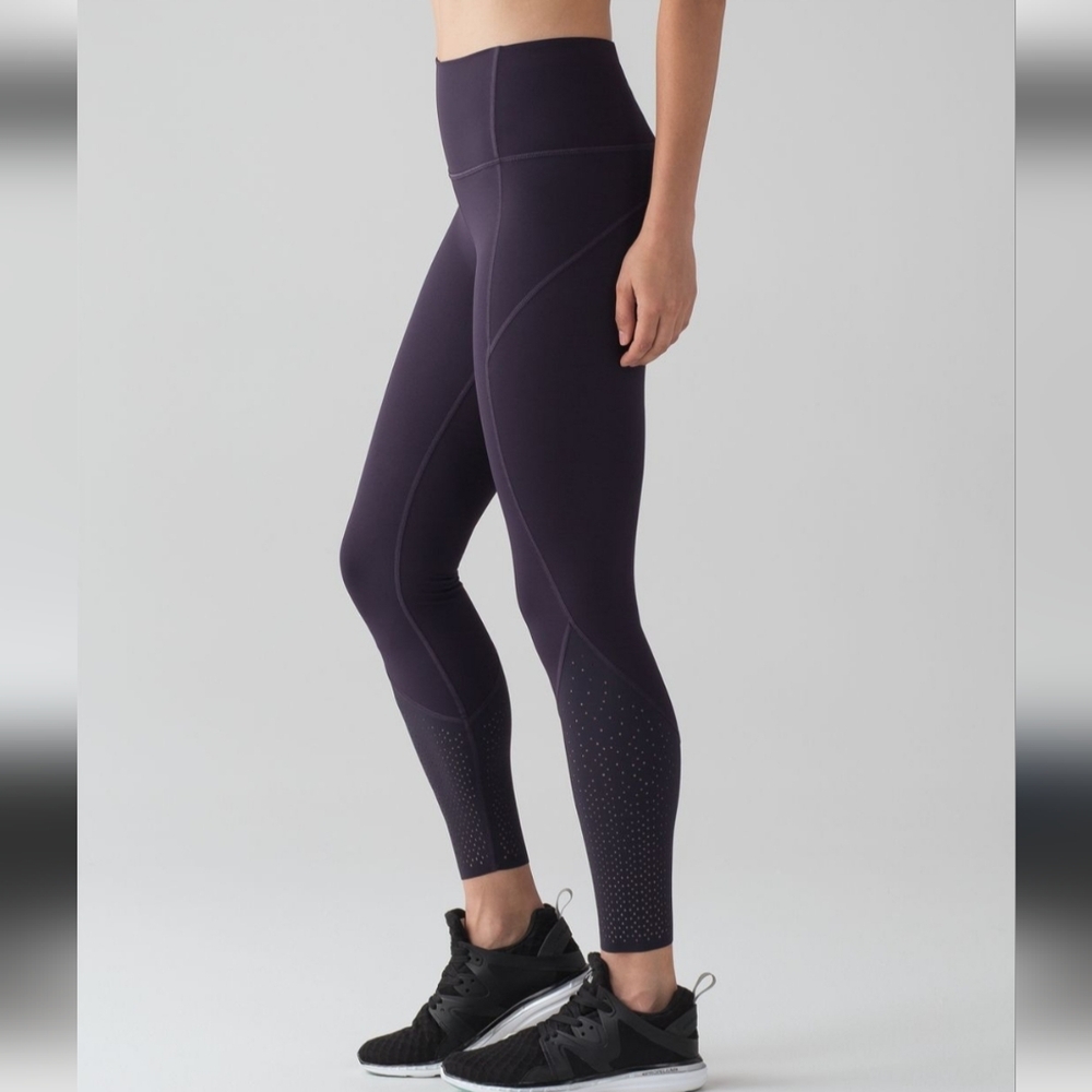 Lululemon Anew Tight leggings In BLACK GRAPE SIZE 6